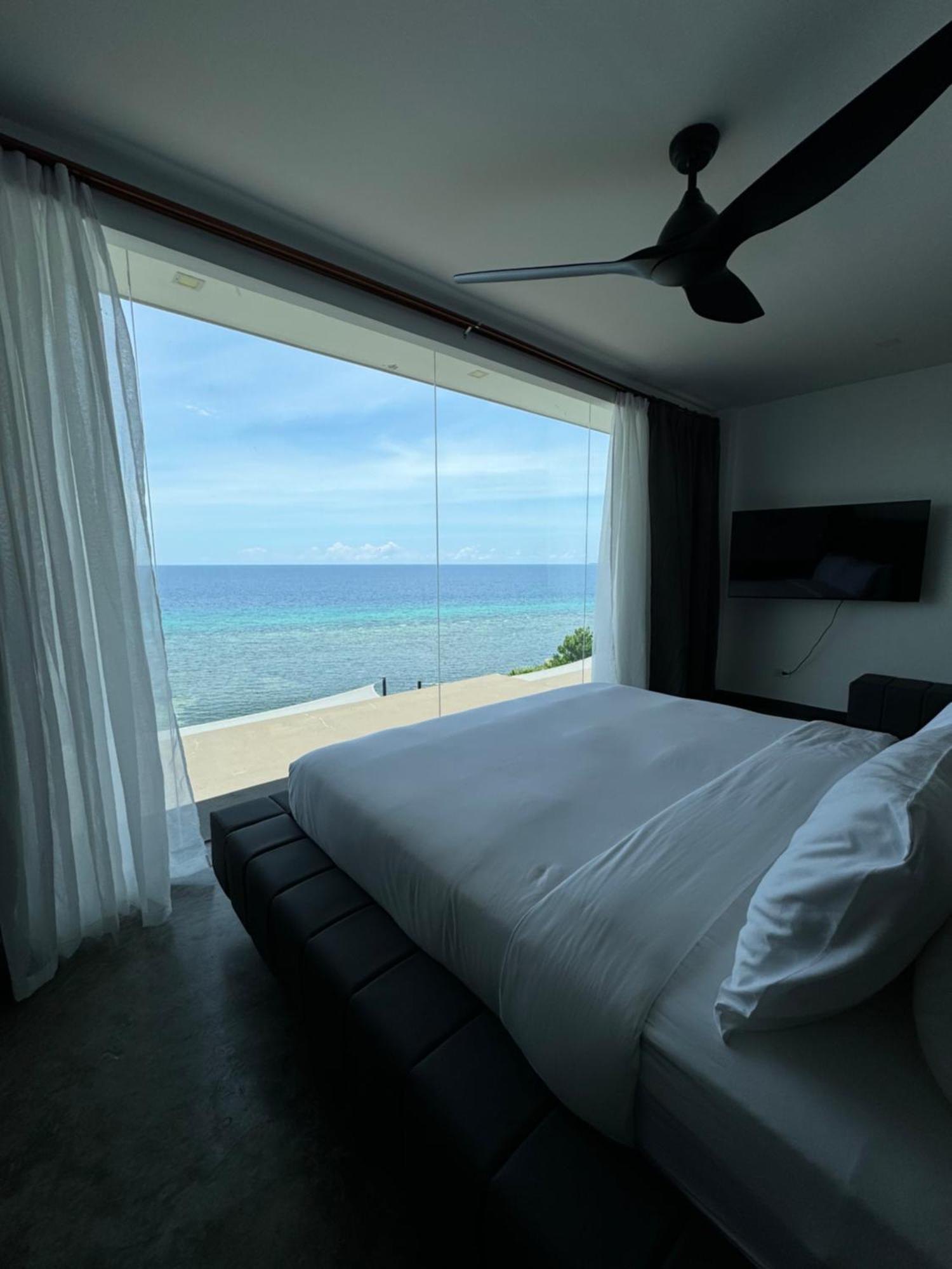 Epic Suites Bohol Adults Only Dauis エクステリア 写真